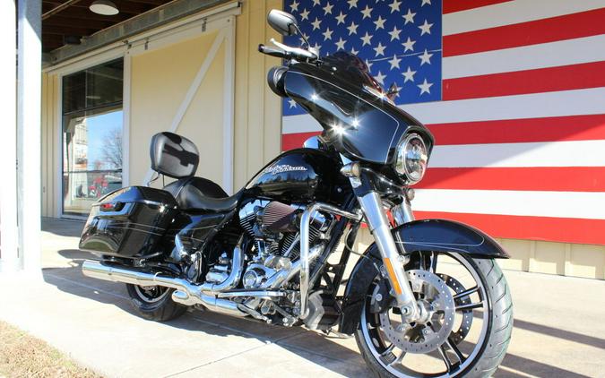 2014 Harley-Davidson® FLHXS - Street Glide® Special