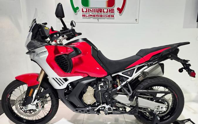 2025 MV Agusta ENDURO VELOCE