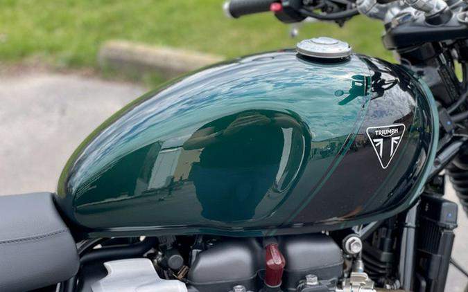 2024 Triumph Speed Twin 900 Competition Green/Phantom Black