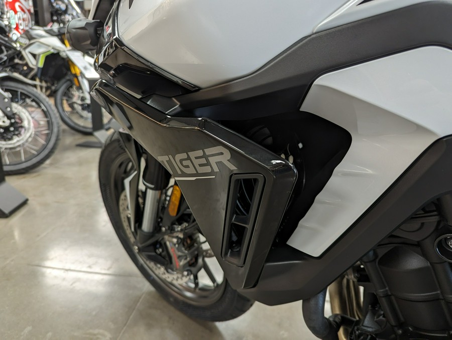 2024 Triumph Tiger 900 GT Pro