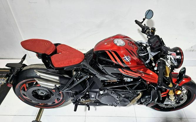 2023 MV Agusta Rush 1000 Racing Kit