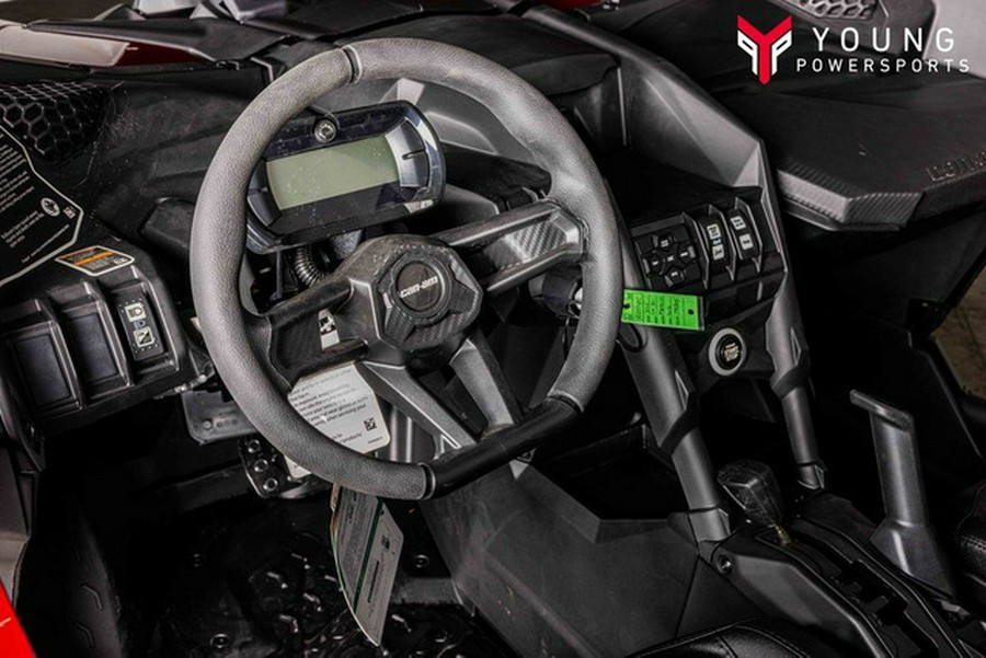 2025 Can-Am Maverick X3 MAX DS Turbo Fiery Red & Hyper Silver DS TURBO