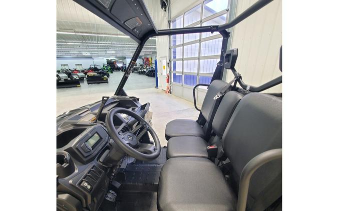 2026 Can-Am Defender DPS HD9