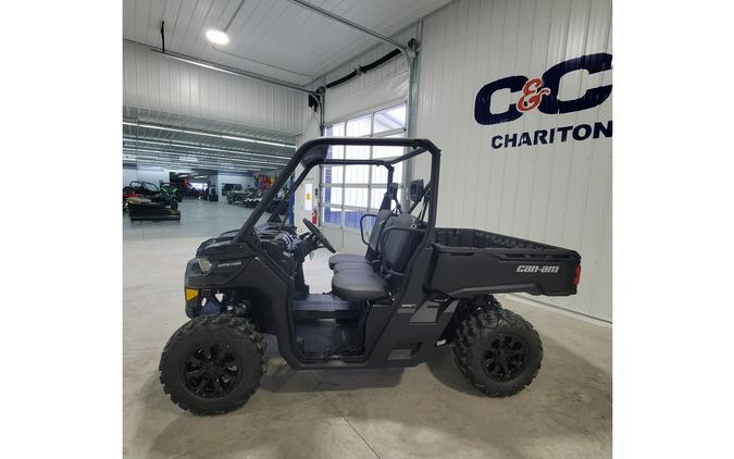 2026 Can-Am Defender DPS HD9