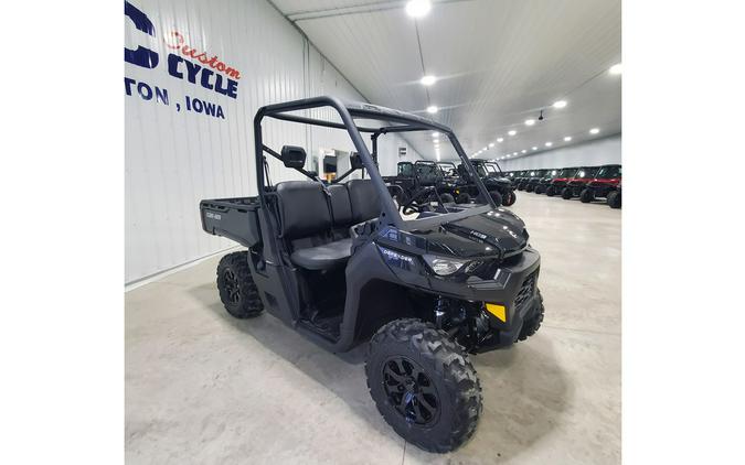 2026 Can-Am Defender DPS HD9