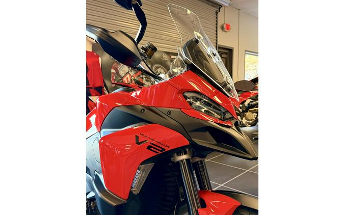 2025 Ducati Multistrada V2