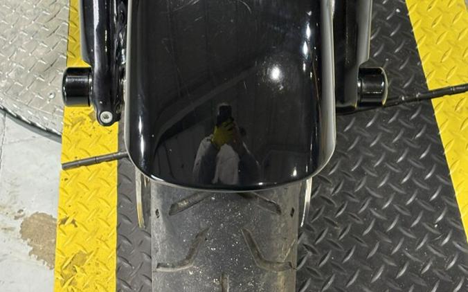 2014 Harley-Davidson® Street Glide® Exclusive - Vivid Black - Peace Officer