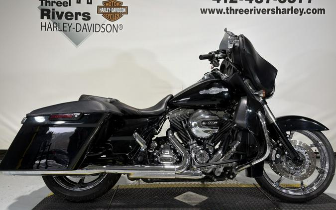 2014 Harley-Davidson® Street Glide® Exclusive - Vivid Black - Peace Officer