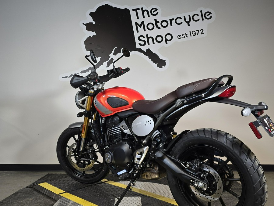 2026 Triumph SCRAMBLER 400 X