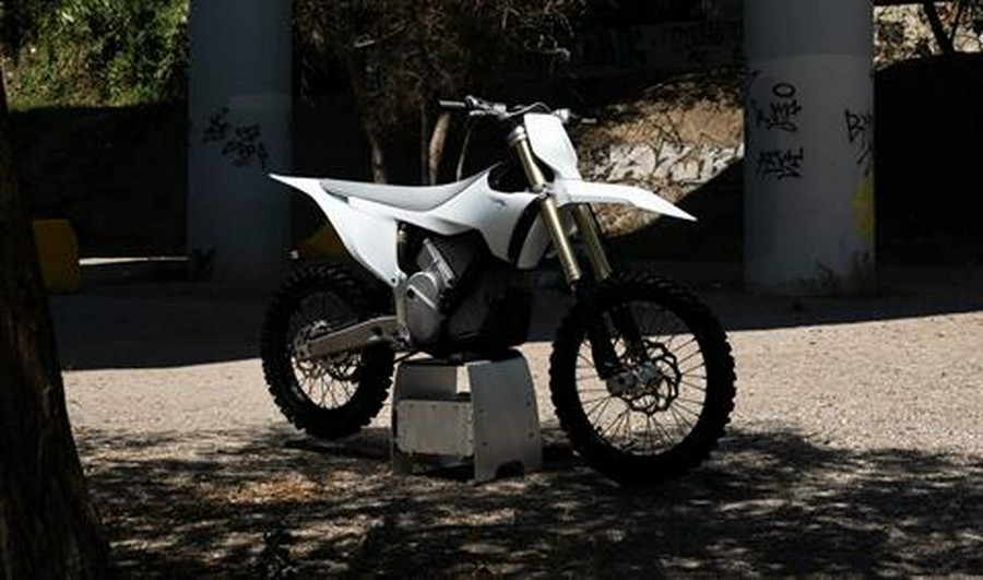 2025 Stark VARG MX 1.2 Alpha 80 hp