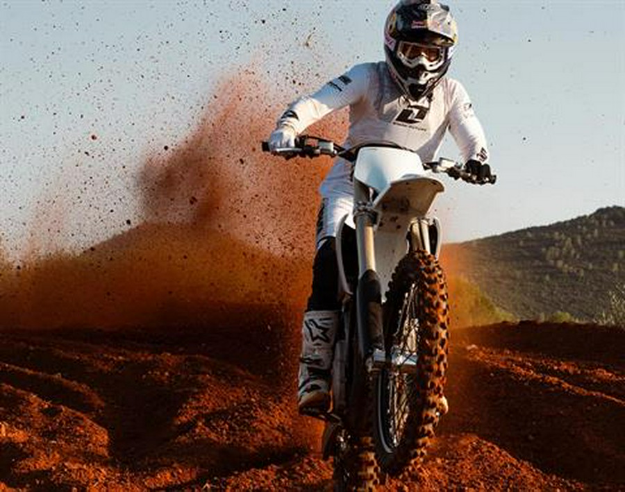 2025 Stark VARG MX 1.2 Alpha 80 hp