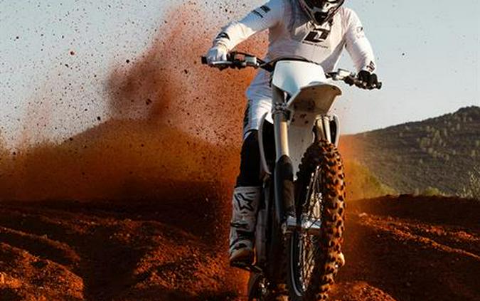 2025 Stark VARG MX 1.2 Alpha 80 hp