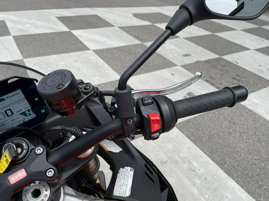 2024 Aprilia Tuono V4 Factory 1100 - SBK Edition