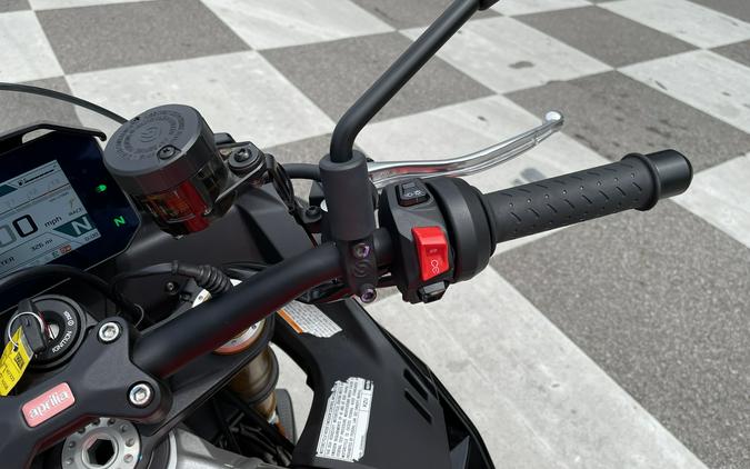 2024 Aprilia Tuono V4 Factory 1100 - SBK Edition