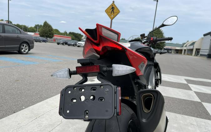 2024 Aprilia Tuono V4 Factory 1100 - SBK Edition