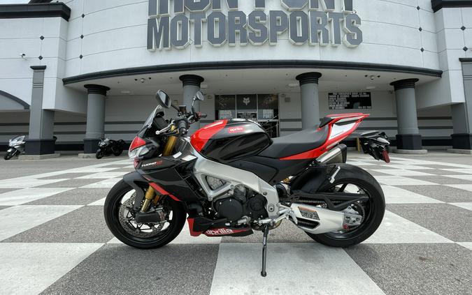 2024 Aprilia Tuono V4 Factory 1100 - SBK Edition