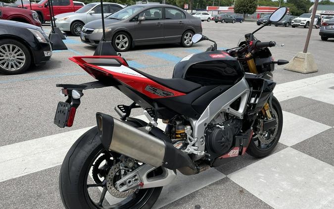 2024 Aprilia Tuono V4 Factory 1100 - SBK Edition