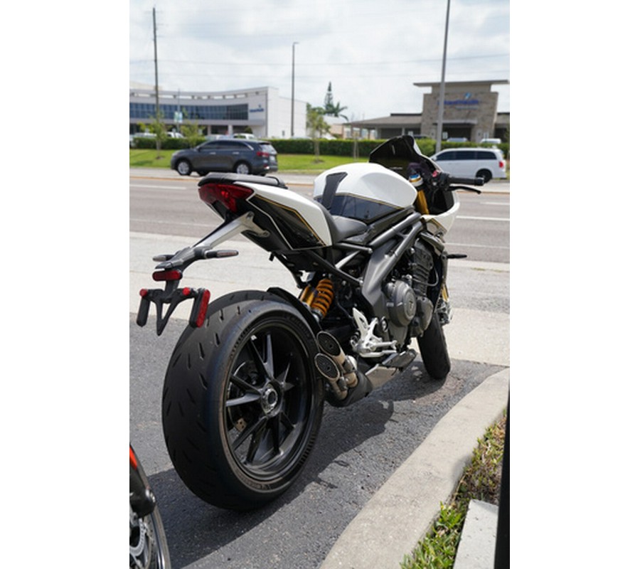 2022 Triumph Speed Triple 1200 RR