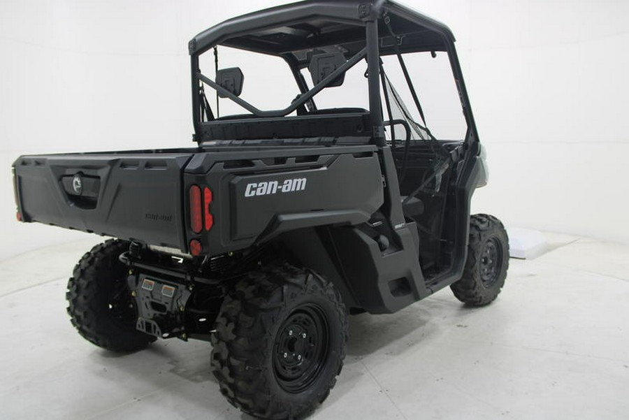 2026 Can-Am® Defender HD9