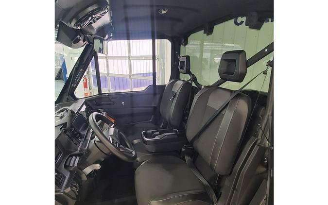 2026 Can-Am Defender Limited HD11