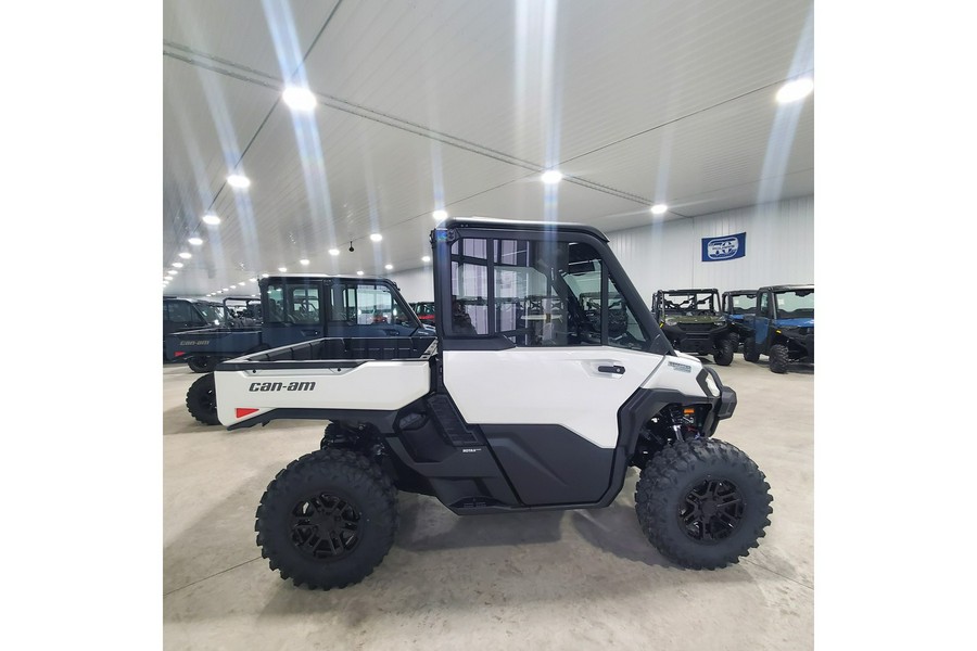 2026 Can-Am Defender Limited HD11