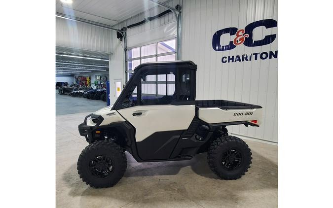 2026 Can-Am Defender Limited HD11