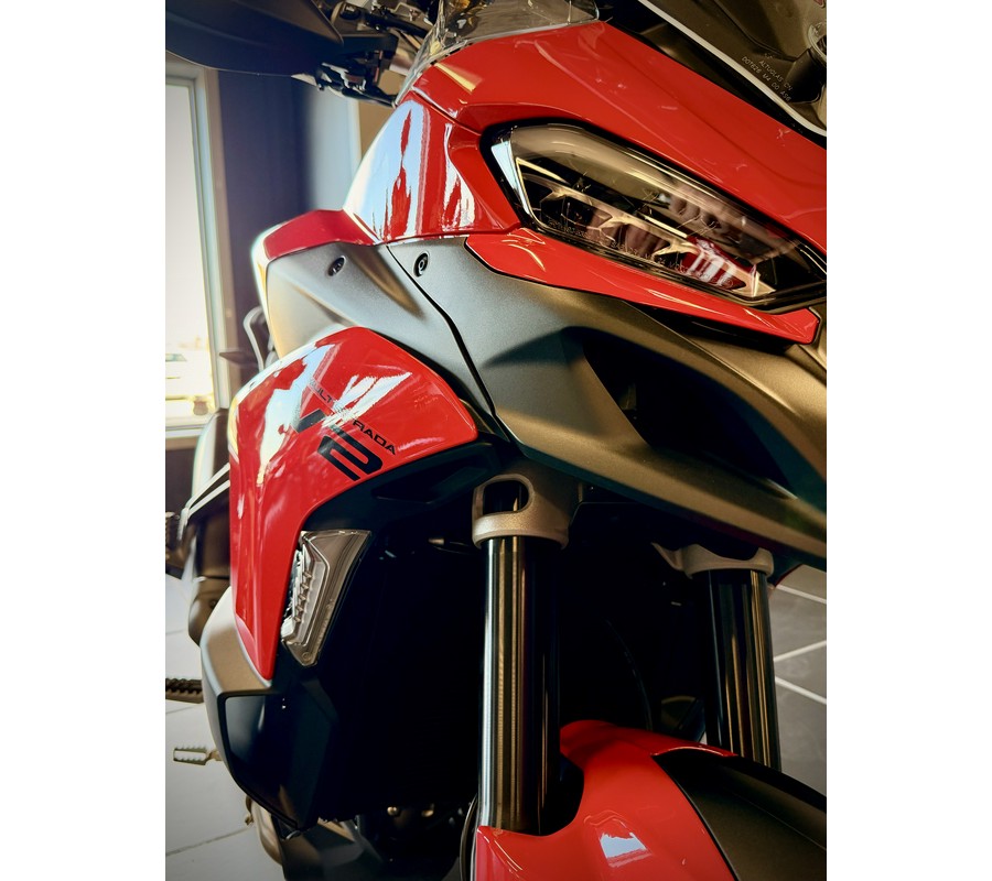2025 Ducati Multistrada V2