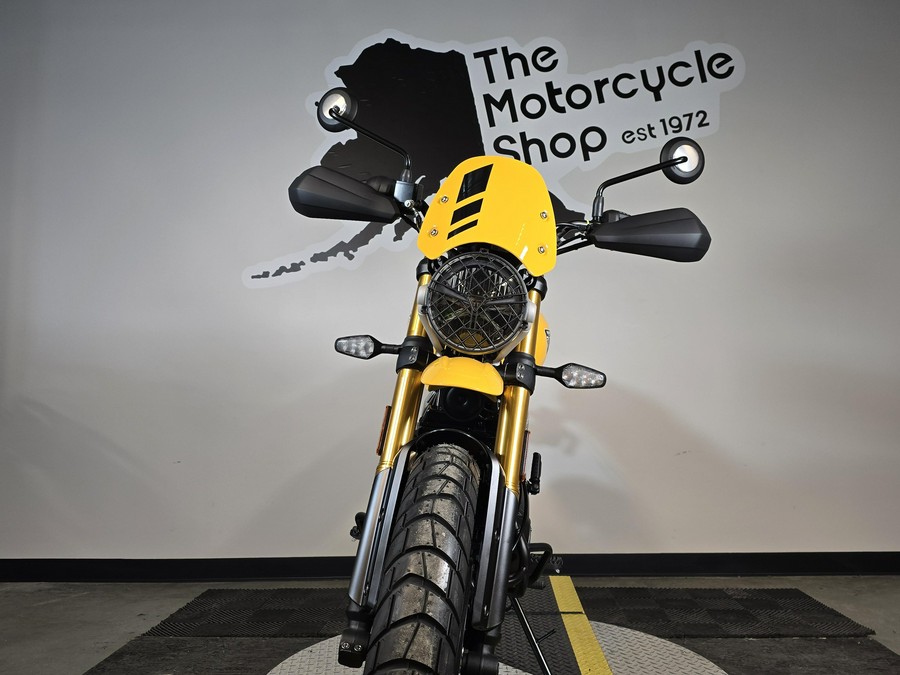 2026 Triumph SCRAMBLER 400 XC