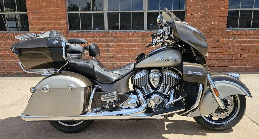 2023 Indian Motorcycle® Roadmaster® Bronze Pearl Metallic / Silver Metallic