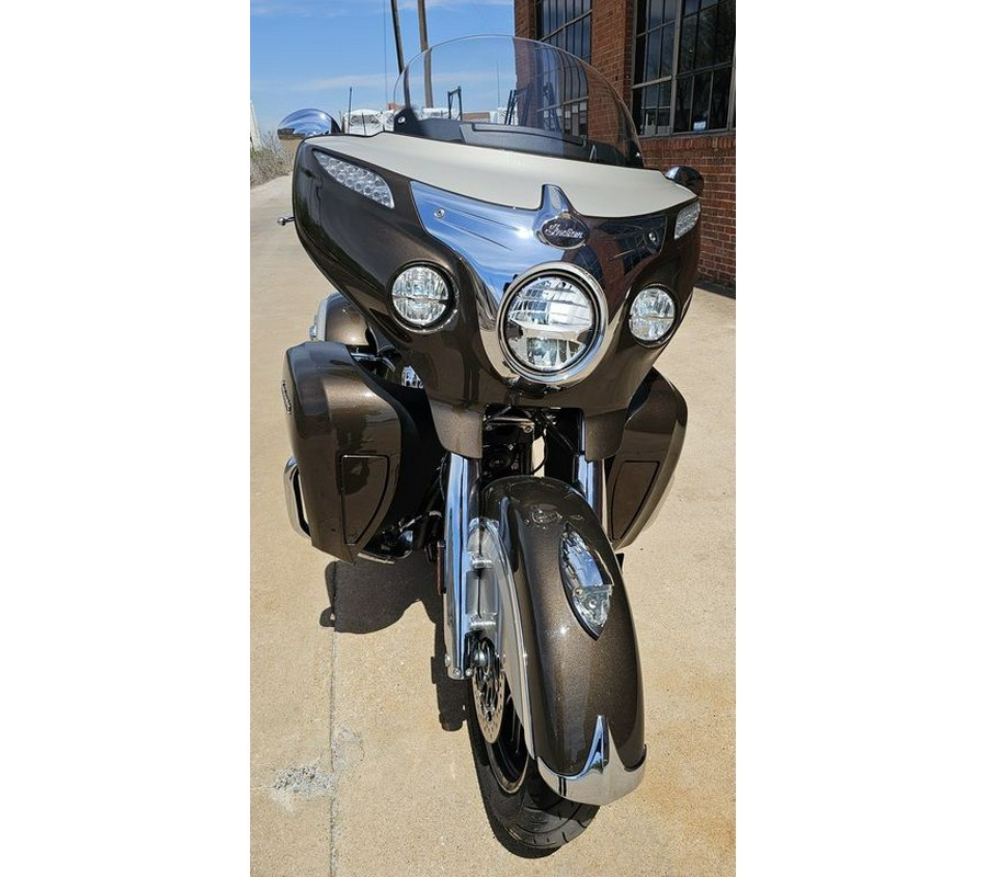 2023 Indian Motorcycle® Roadmaster® Bronze Pearl Metallic / Silver Metallic