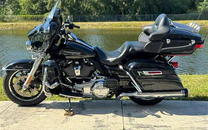 2017 Harley-Davidson Electra Glide® Ultra Classic®