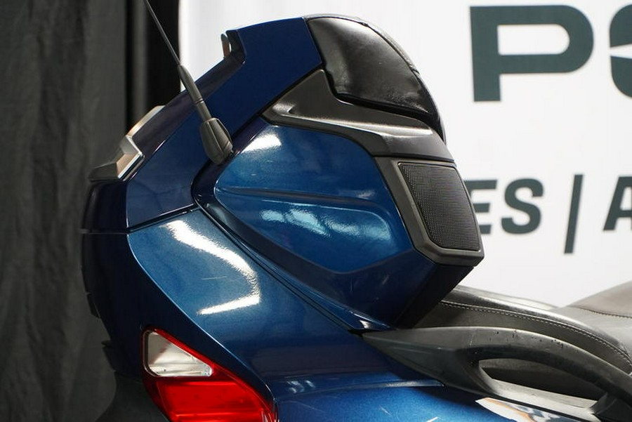 2016 Can-Am® Spyder® RT-S 6-Speed Semi-Automatic (SE6)