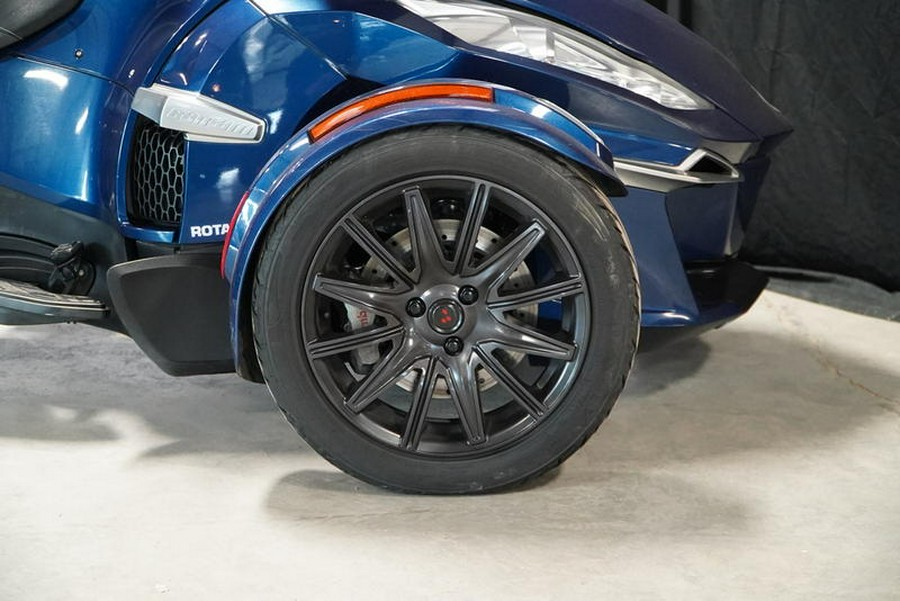 2016 Can-Am® Spyder® RT-S 6-Speed Semi-Automatic (SE6)
