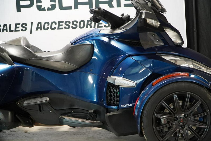 2016 Can-Am® Spyder® RT-S 6-Speed Semi-Automatic (SE6)