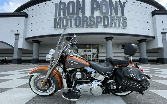 2015 Harley-Davidson® FLSTC Heritage Softail® Classic