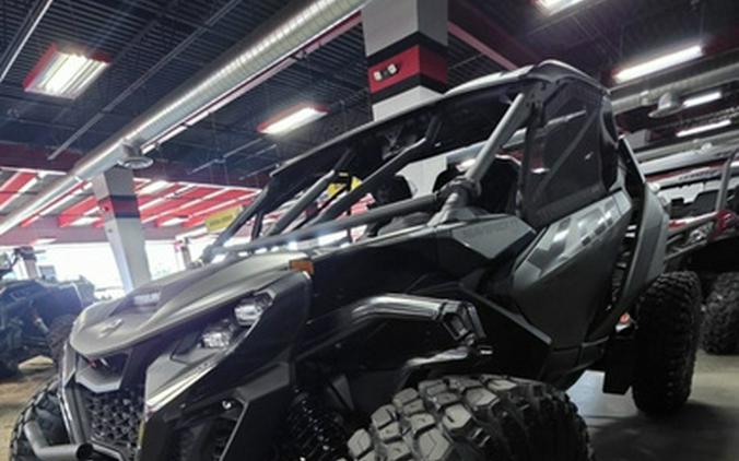 2027 Can-Am Maverick R X Rc