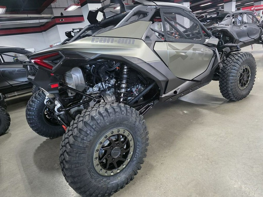 2027 Can-Am Maverick R X Rc