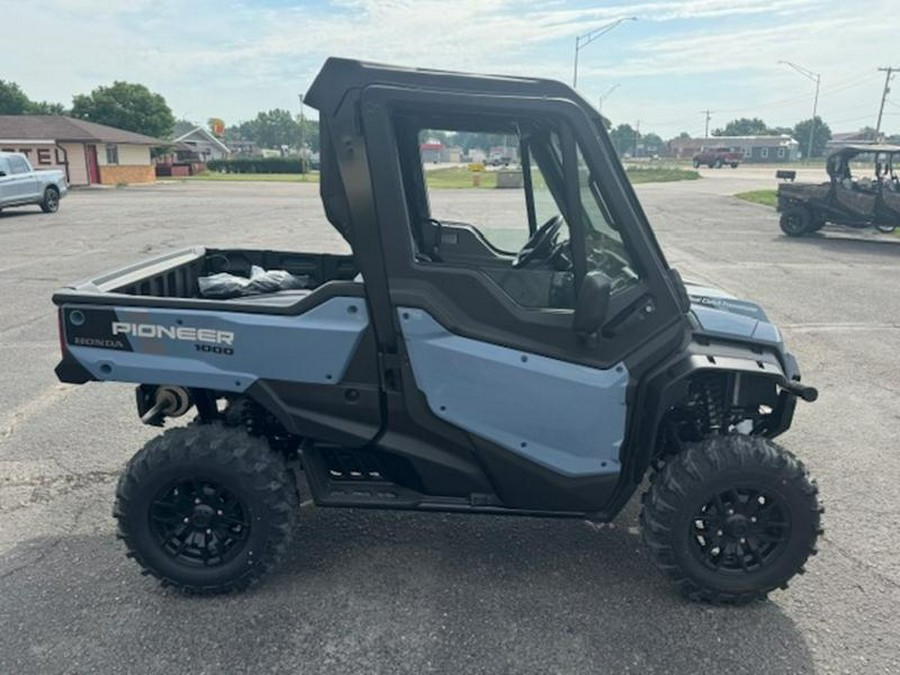 2024 Honda® Pioneer 1000 Deluxe