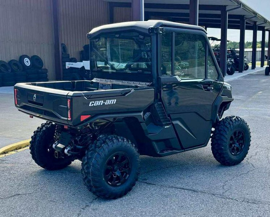 2026 Can-Am® Defender XT CAB HD11