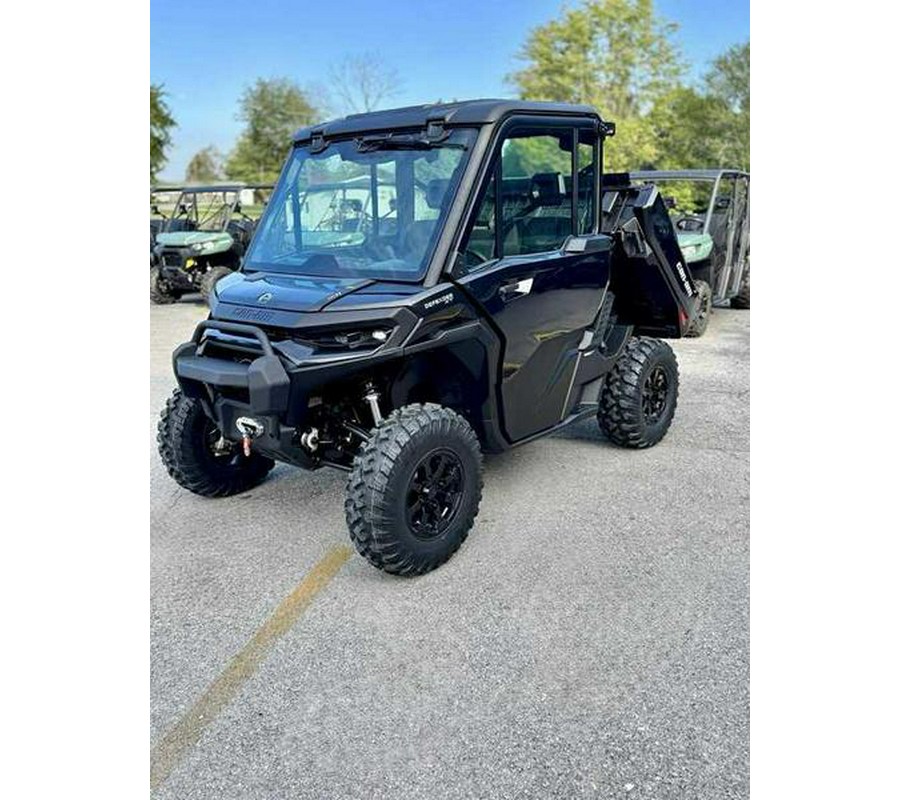 2026 Can-Am® Defender XT CAB HD11