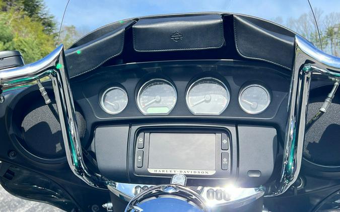 2016 Harley-Davidson Trike FLHTCUTG - Tri Glide Ultra