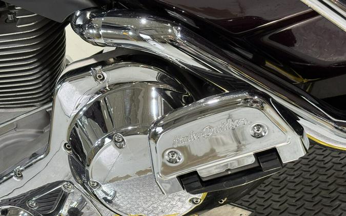 2005 Harley-Davidson® Electra Glide® Standard Black Cherry Pearl