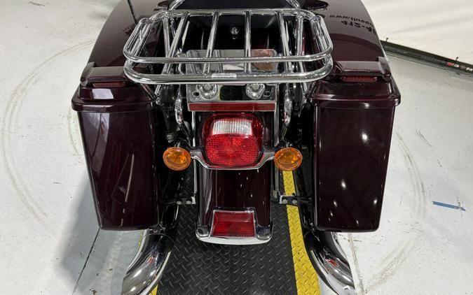 2005 Harley-Davidson® Electra Glide® Standard Black Cherry Pearl