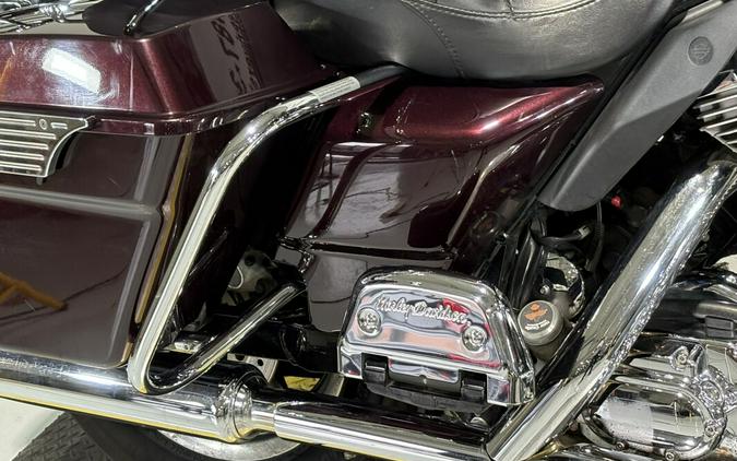 2005 Harley-Davidson® Electra Glide® Standard Black Cherry Pearl