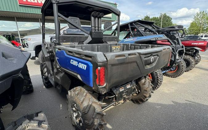 2023 Can-Am Defender XT HD10