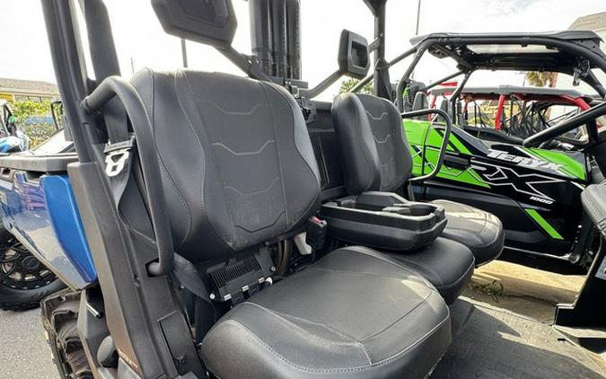 2023 Can-Am Defender XT HD10