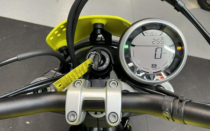 2016 Ducati Scrambler Flat Track Pro