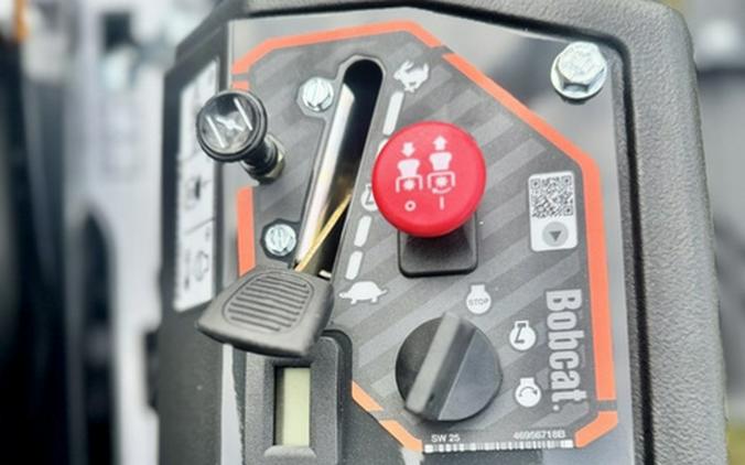 2026 Bobcat ZT5000 Zero-Turn Mower 61 Deck