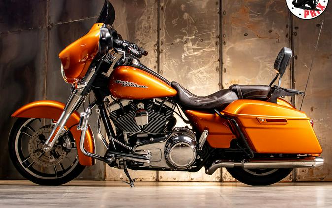 2016 Harley-Davidson® FLHX - Street Glide®