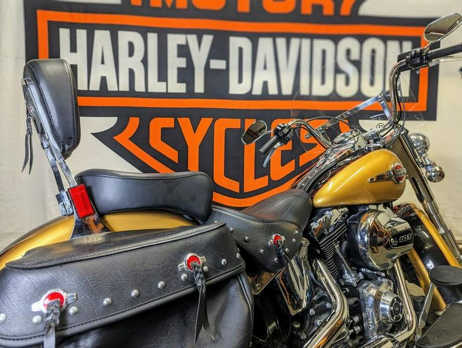2017 Harley-Davidson® FLSTC - Heritage Softail® Classic